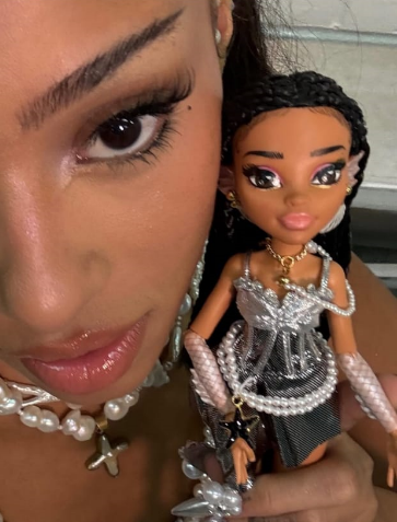 meretmanon via Instagram