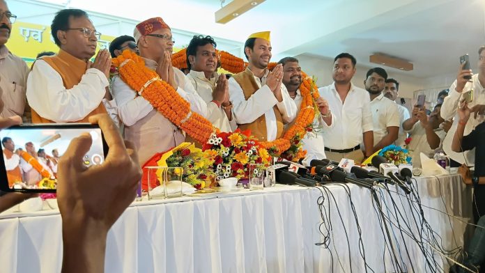 Former Bihar minister Tej Pratap Yadav on Tuesday announced the formation of a coalition of five minor parties to contest the assembly elections in the eastern state image credits: x/@tejyadav14